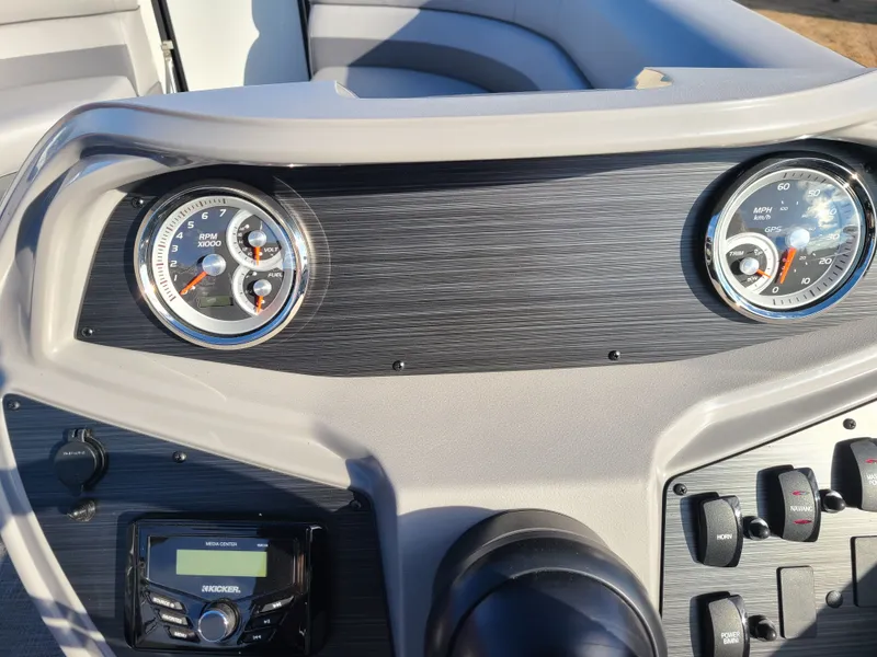 Slide: The Image of Flagship Endurance E22CU Sportoon W/ Suzuki 200HP Motor Demo Pontoon 2026 - 17