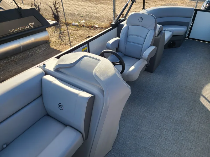 Slide: The Image of Flagship Endurance E22CU Sportoon W/ Suzuki 200HP Motor Demo Pontoon 2026 - 9