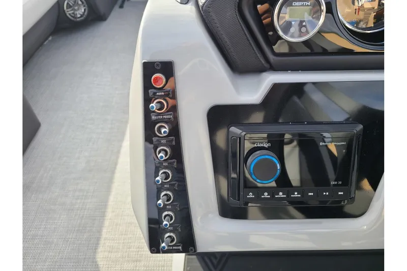 Slide: The Image of Viaggio Lago X22U 2025 - 16