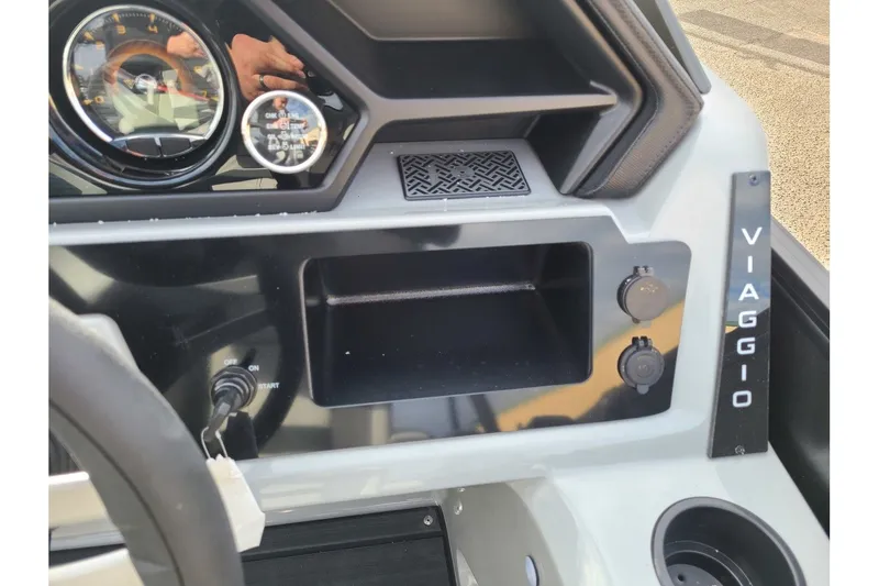 Slide: The Image of Viaggio Lago X22U 2025 - 17