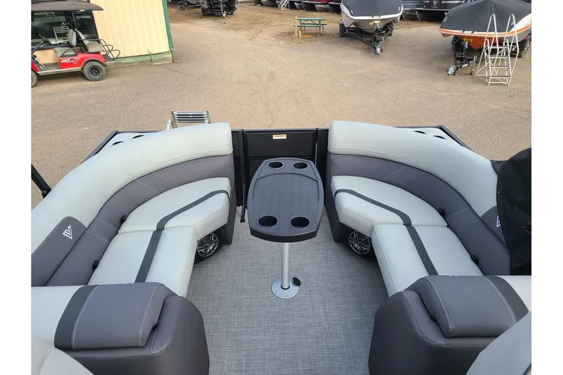 Slide: The Image of Viaggio Lago X22U 2025 - 8