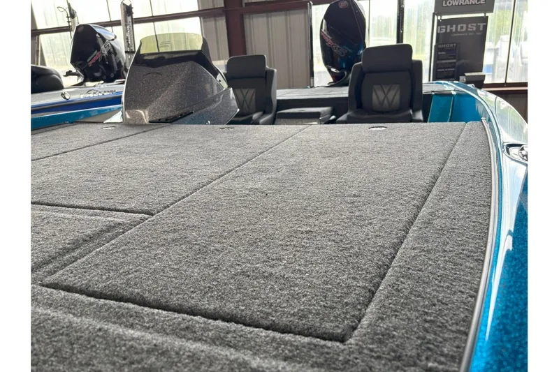 Slide: The Image of Falcon Boats F205 2026 - 10