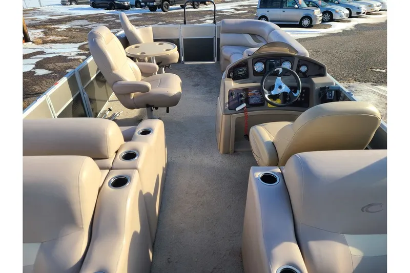 Slide: The Image of Crest 230SLR 2013 - 13