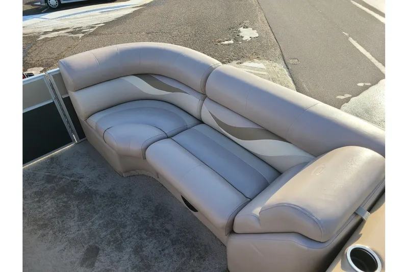 Slide: The Image of Crest 230SLR 2013 - 20