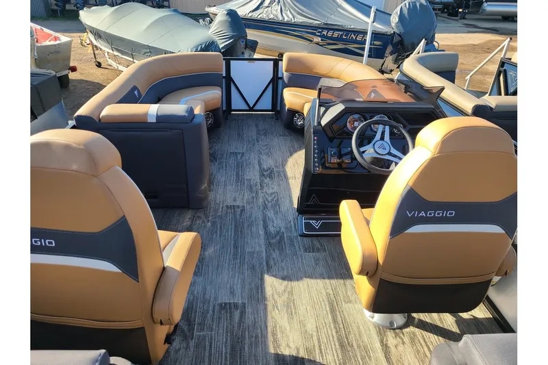 Slide: The Image of Viaggio Lago X18U W/ 60HP Suzuki Motor 2025 - 11