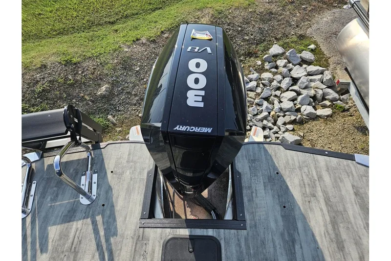 Slide: The Image of Crest Caribbean LX 250SLC CP3 2024 - 11