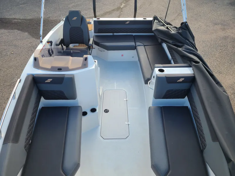 Slide: The Image of Starcraft SVX 171 W/ A Suzuki 115HP Motor & Trailer 2026 - 4