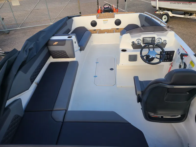 Slide: The Image of Starcraft SVX 171 W/ A Suzuki 115HP Motor & Trailer 2026 - 8