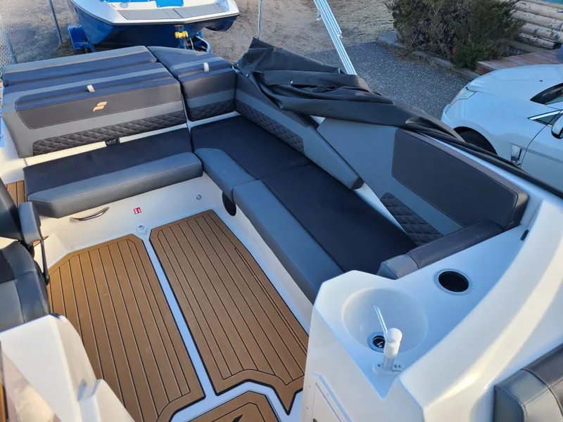 Slide: The Image of Starcraft SVX 211 I/O 2026 - 3