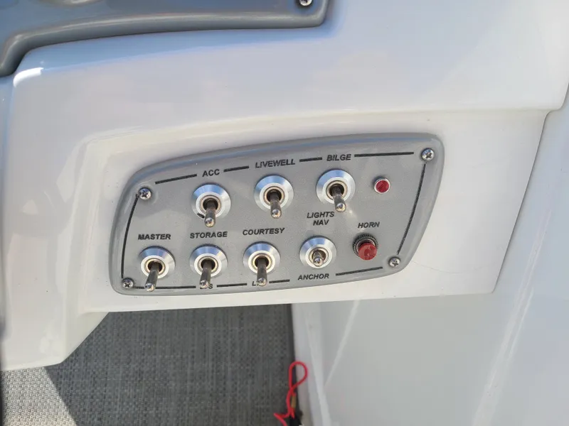 Slide: The Image of Tahoe 1950 W/ 150HP Mercury & Trailer 2019 - 17