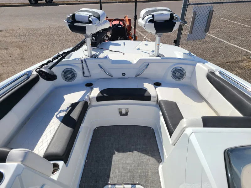 Slide: The Image of Tahoe 1950 W/ 150HP Mercury & Trailer 2019 - 21