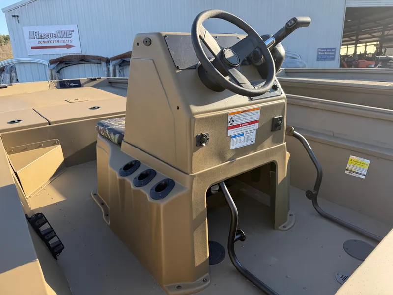 Slide: The Image of G3 Gator Tough 17 CC 2026 - 5