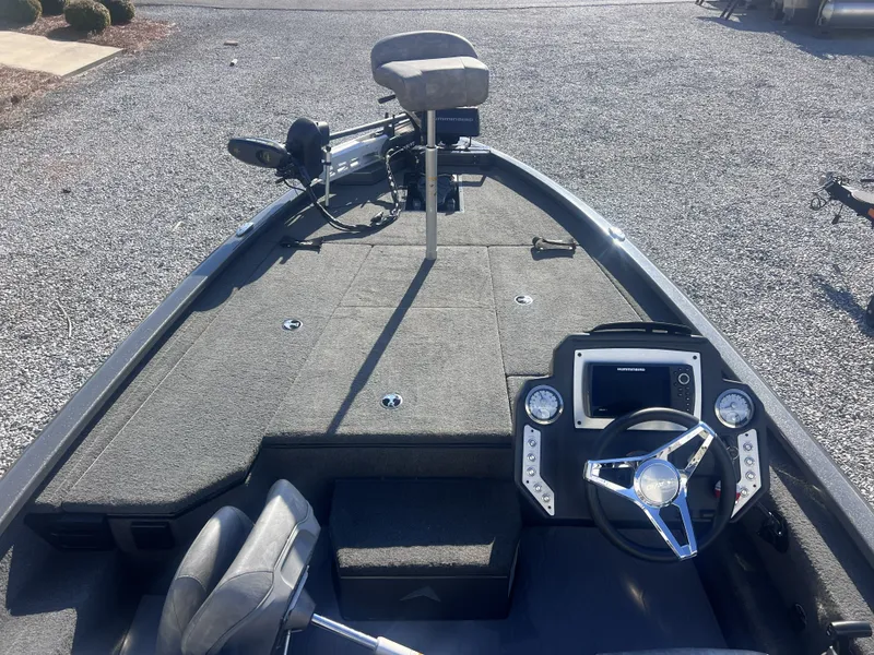 Slide: The Image of Avid 18 XB 2023 - 14