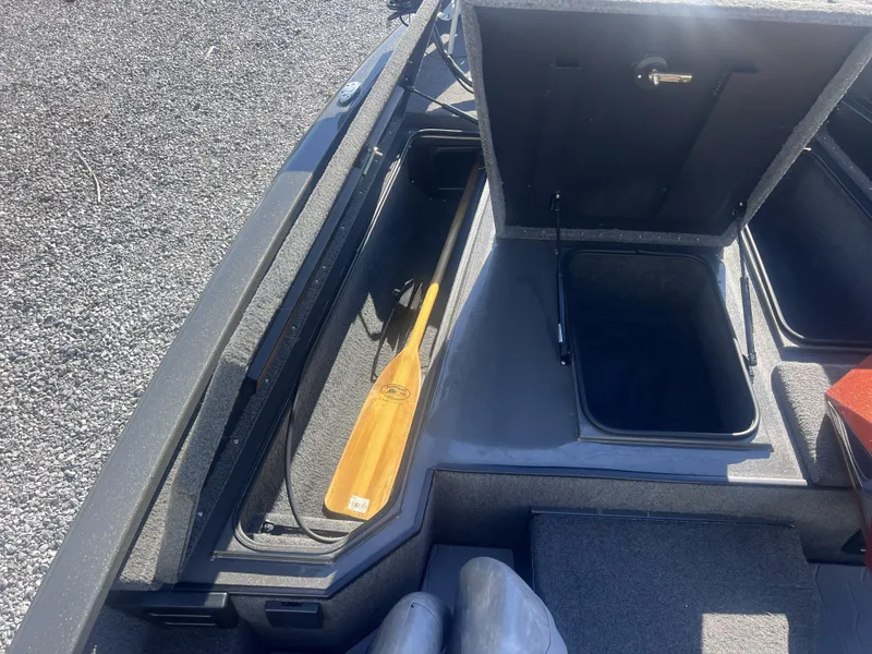 Slide: The Image of Avid 18 XB 2023 - 17