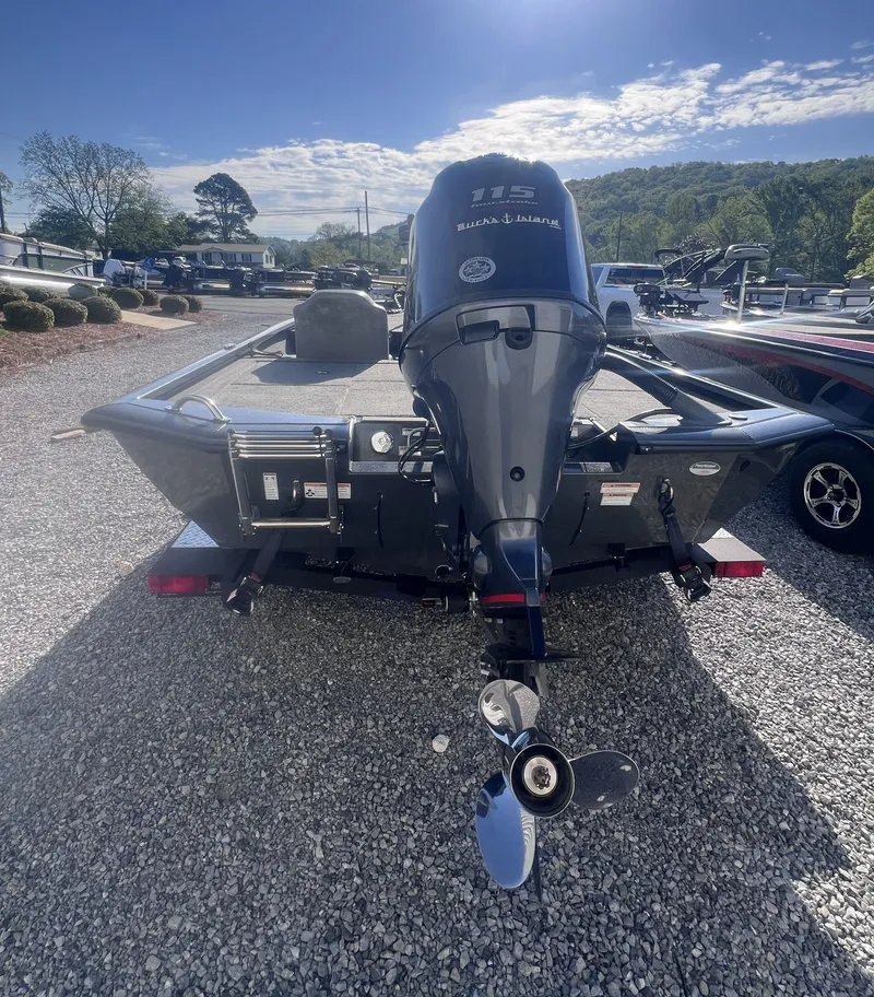 Slide: The Image of Avid 18 XB 2023 - 9