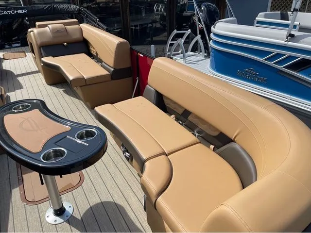 Slide: The Image of SunCatcher Fusion 324SS 2026 - 5