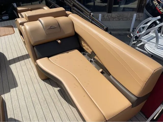 Slide: The Image of SunCatcher Fusion 324SS 2026 - 8