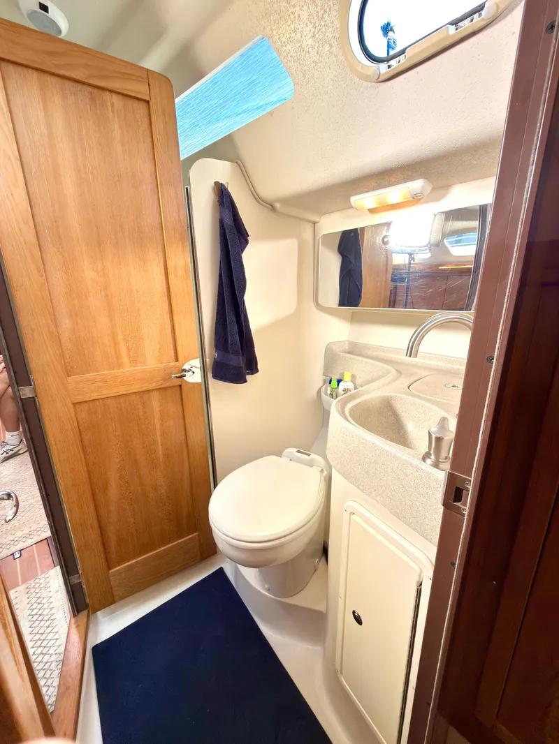 Slide: The Image of Catalina 387 2005 - 102