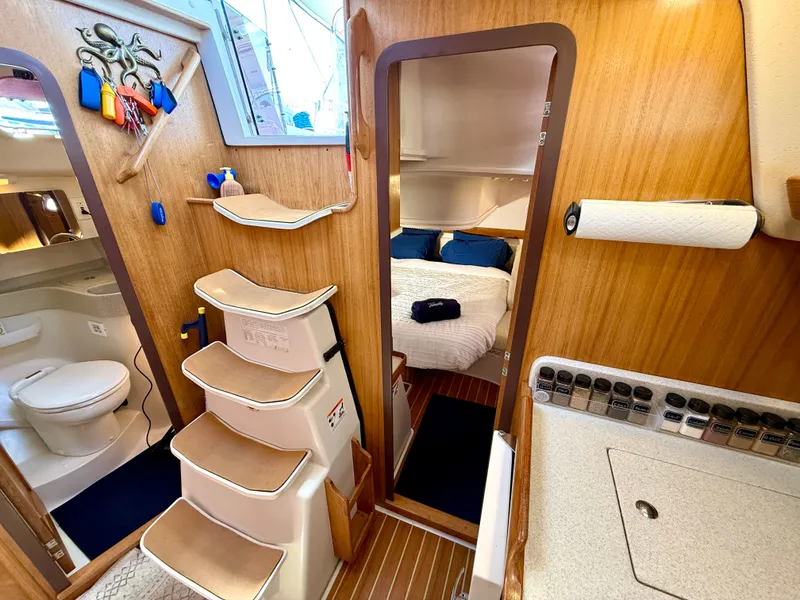 Slide: The Image of Catalina 387 2005 - 103