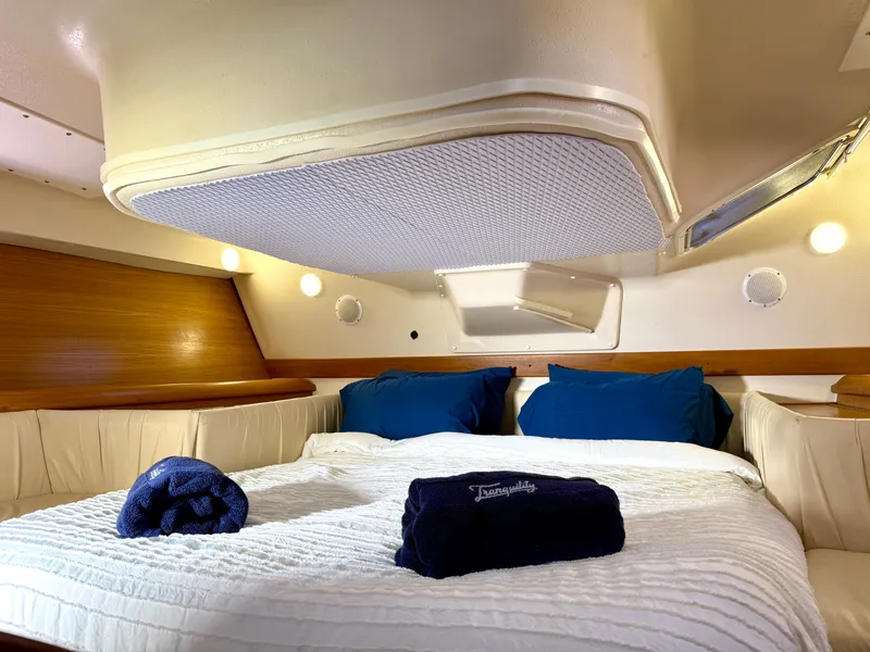 Slide: The Image of Catalina 387 2005 - 111