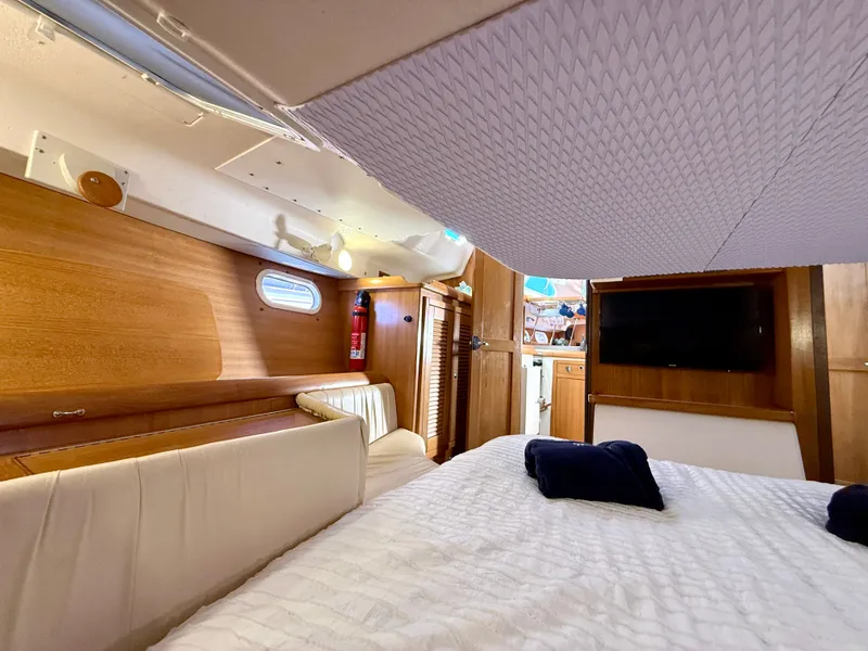 Slide: The Image of Catalina 387 2005 - 114