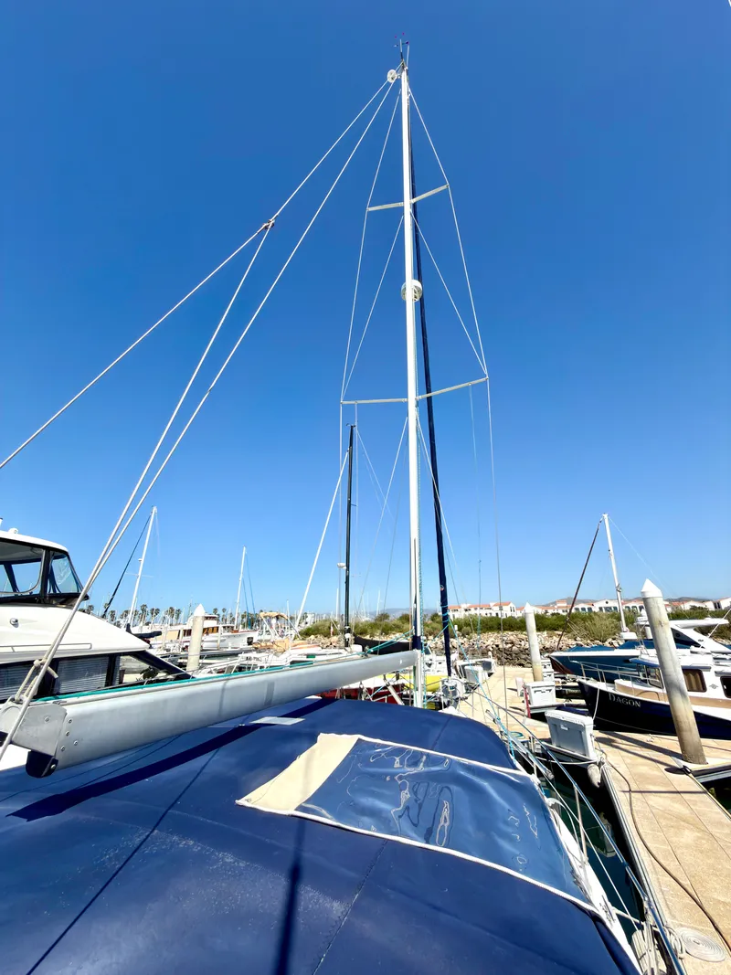 Slide: The Image of Catalina 387 2005 - 26