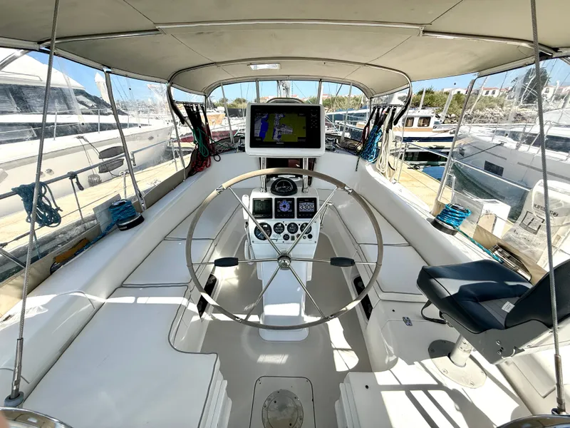 Slide: The Image of Catalina 387 2005 - 27