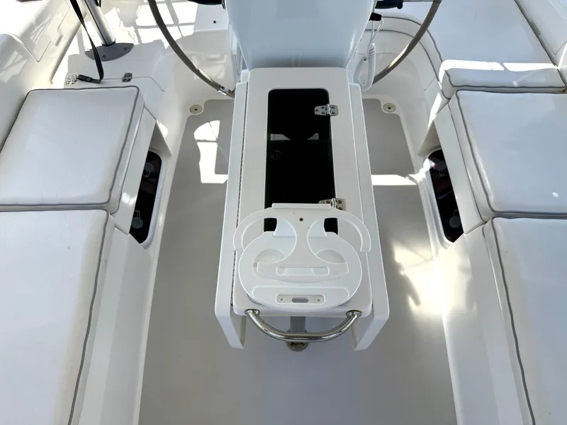 Slide: The Image of Catalina 387 2005 - 38