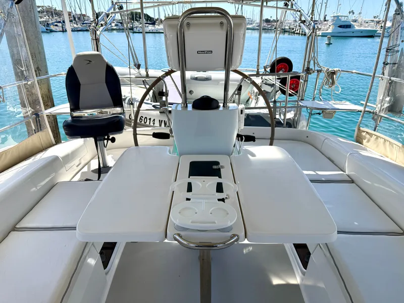 Slide: The Image of Catalina 387 2005 - 40