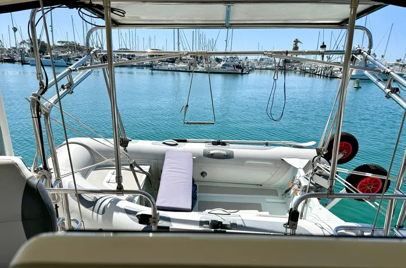 Slide: The Image of Catalina 387 2005 - 43