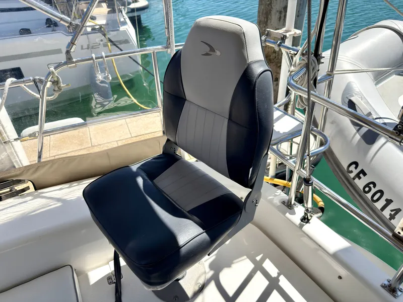 Slide: The Image of Catalina 387 2005 - 47