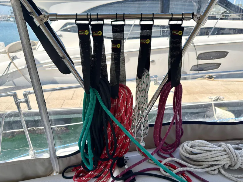 Slide: The Image of Catalina 387 2005 - 48