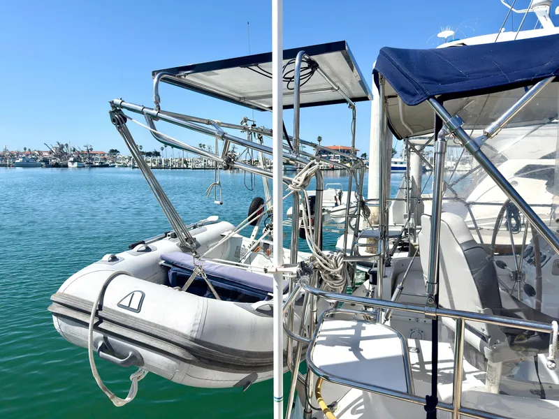 Slide: The Image of Catalina 387 2005 - 5