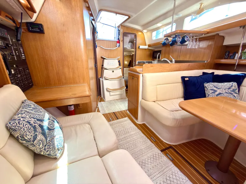 Slide: The Image of Catalina 387 2005 - 57