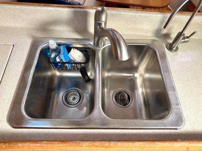 Slide: The Image of Catalina 387 2005 - 63