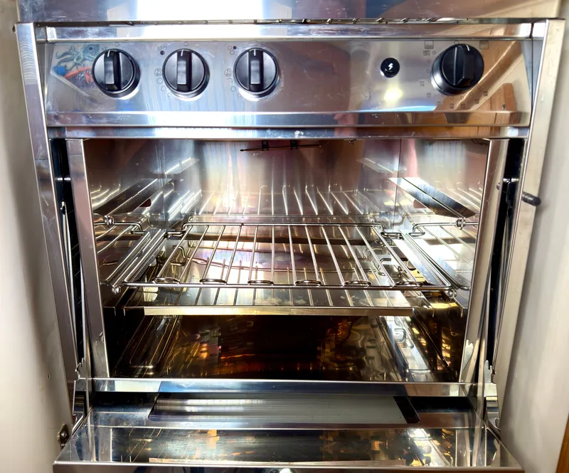 Slide: The Image of Catalina 387 2005 - 67