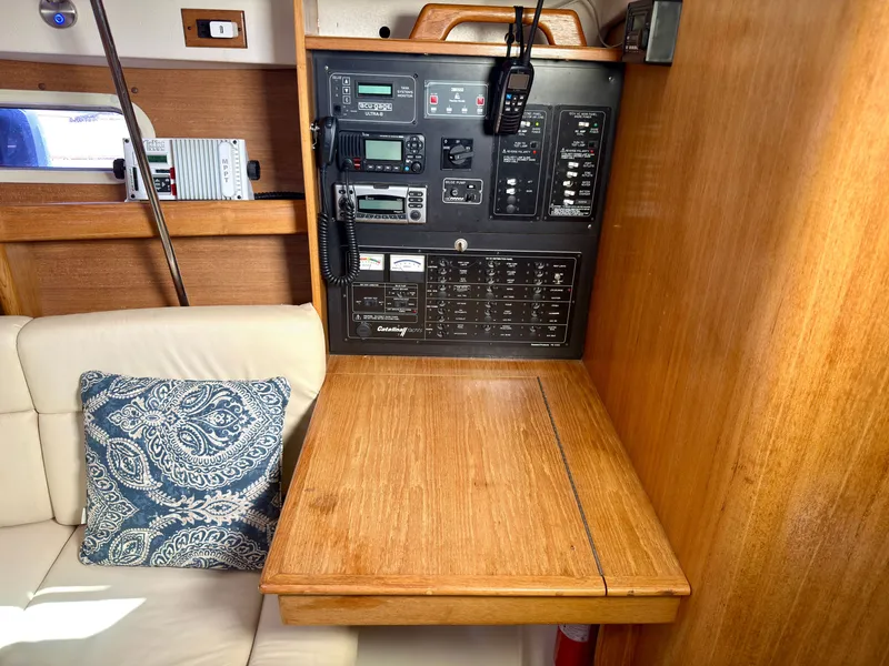 Slide: The Image of Catalina 387 2005 - 74