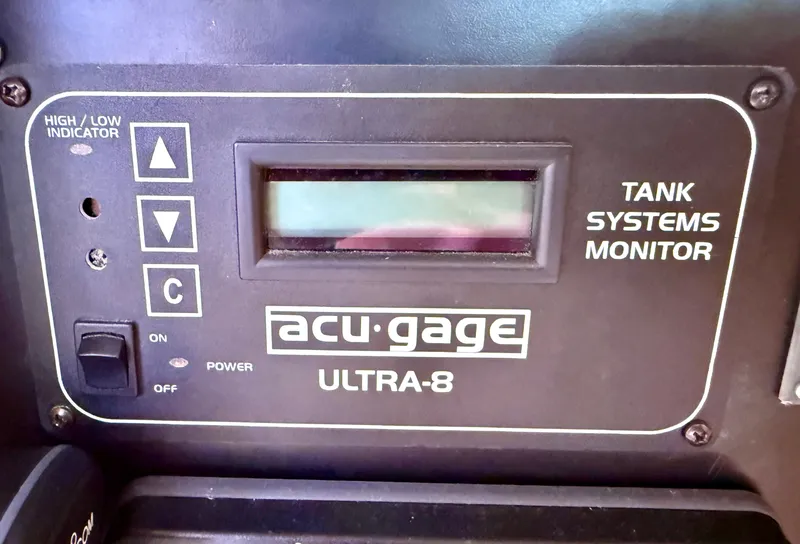 Slide: The Image of Catalina 387 2005 - 78