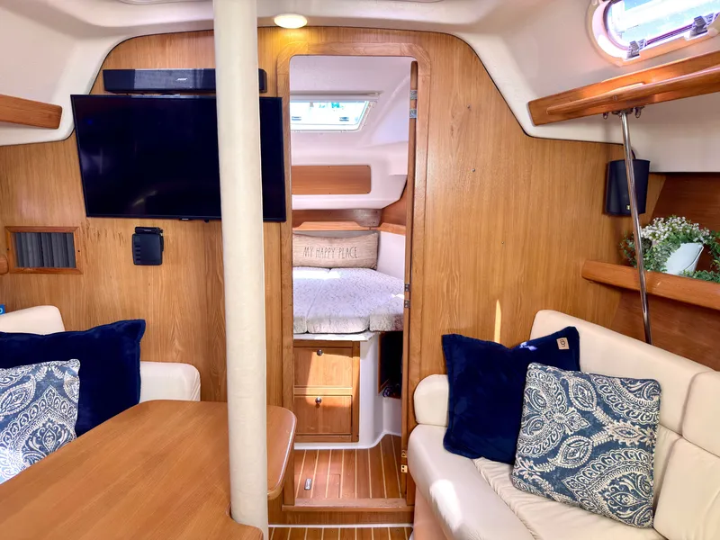 Slide: The Image of Catalina 387 2005 - 84