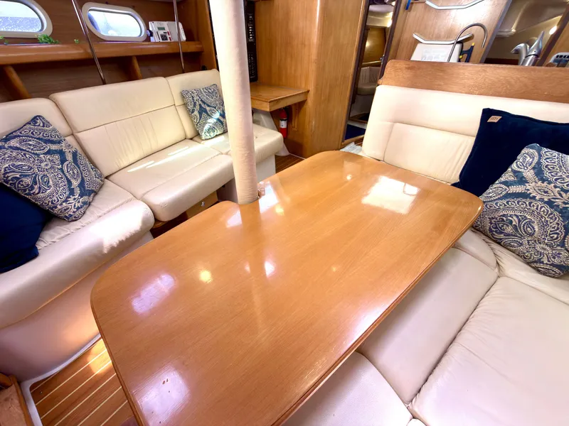 Slide: The Image of Catalina 387 2005 - 91