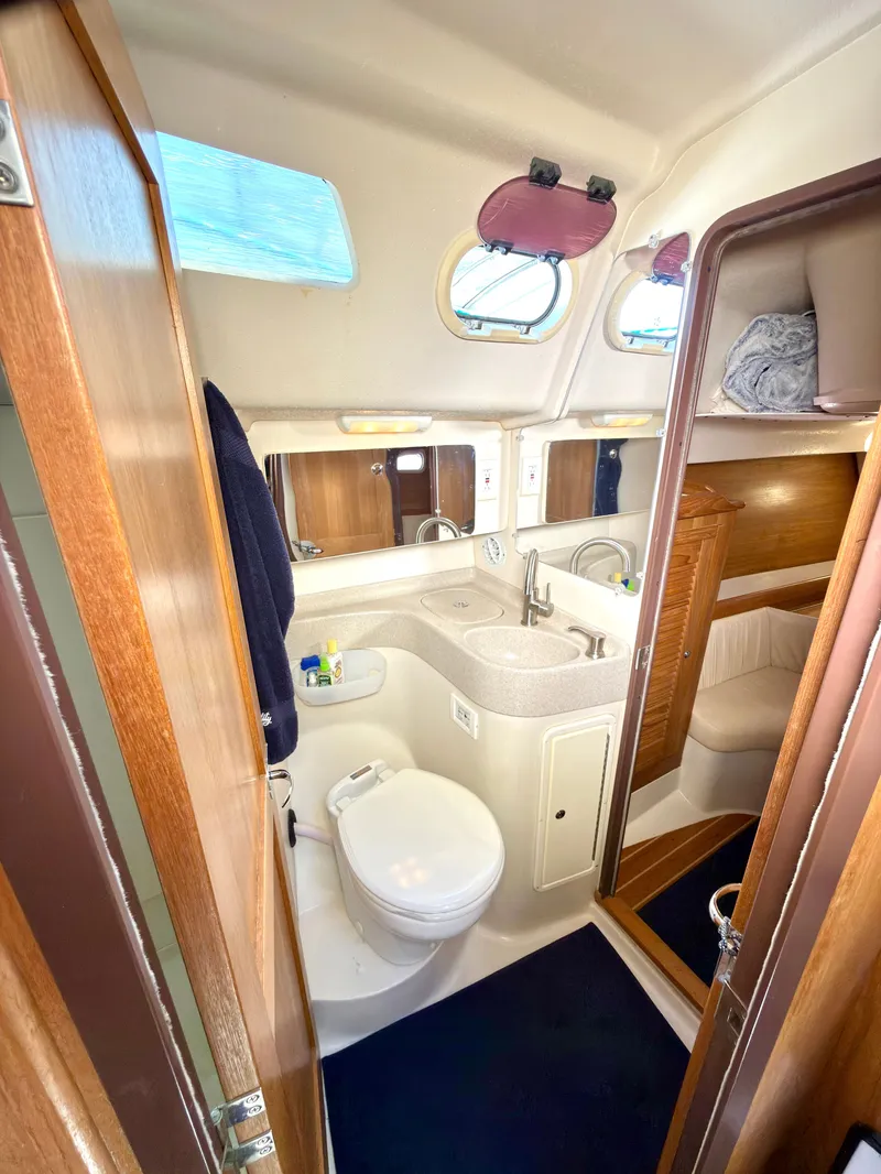 Slide: The Image of Catalina 387 2005 - 99