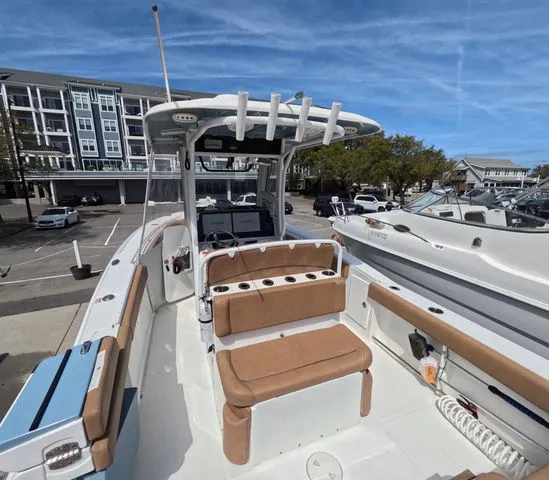 Slide: The Image of Sea Hunt Ultra 275 SE Trailer Included 2021 - 11