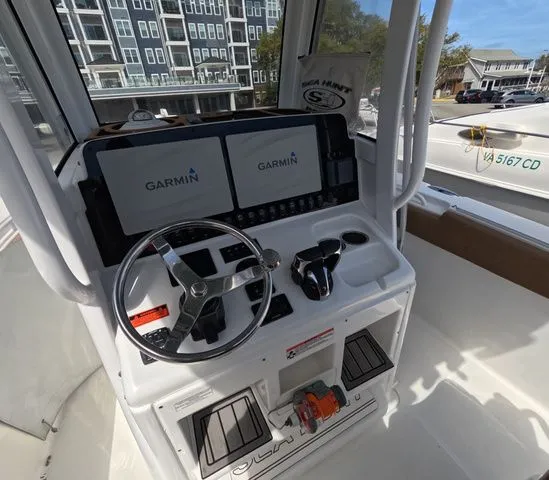 Slide: The Image of Sea Hunt Ultra 275 SE Trailer Included 2021 - 19