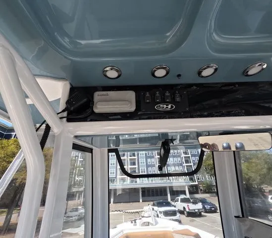 Slide: The Image of Sea Hunt Ultra 275 SE Trailer Included 2021 - 21