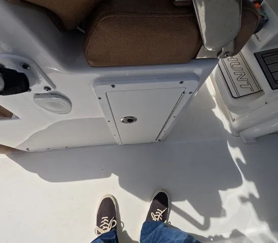 Slide: The Image of Sea Hunt Ultra 275 SE Trailer Included 2021 - 27
