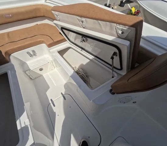 Slide: The Image of Sea Hunt Ultra 275 SE Trailer Included 2021 - 32