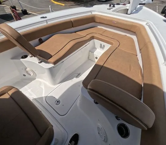 Slide: The Image of Sea Hunt Ultra 275 SE Trailer Included 2021 - 34
