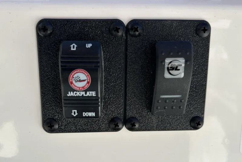 Slide: The Image of Control panel of Avid 207 Recon 2026 with jackplate and switch. - 17