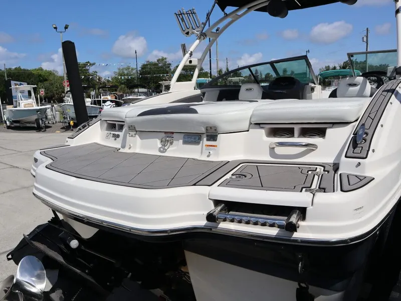 Slide: The Image of Chaparral 21 H2O Sport 2015 - 23