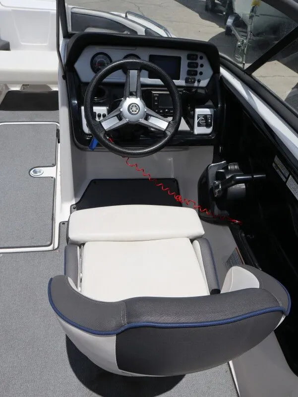 Slide: The Image of Yamaha SX210 2020 - 10